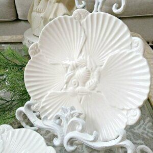 VINTAGE Beach COTTAGE SHELL Dessert PLATES
